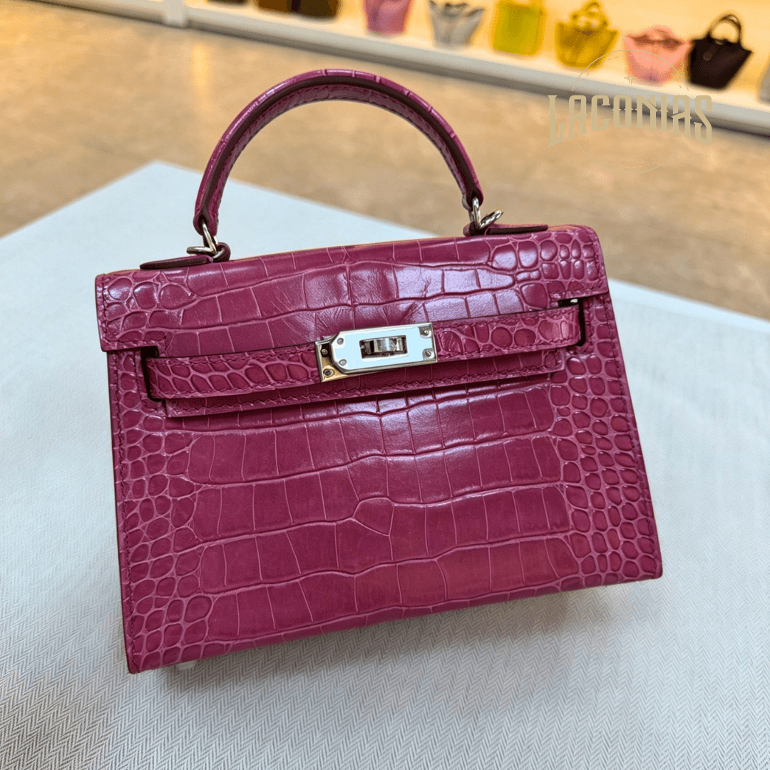 Hand-sewn mini cross-body bag with wax thread — showcase 2