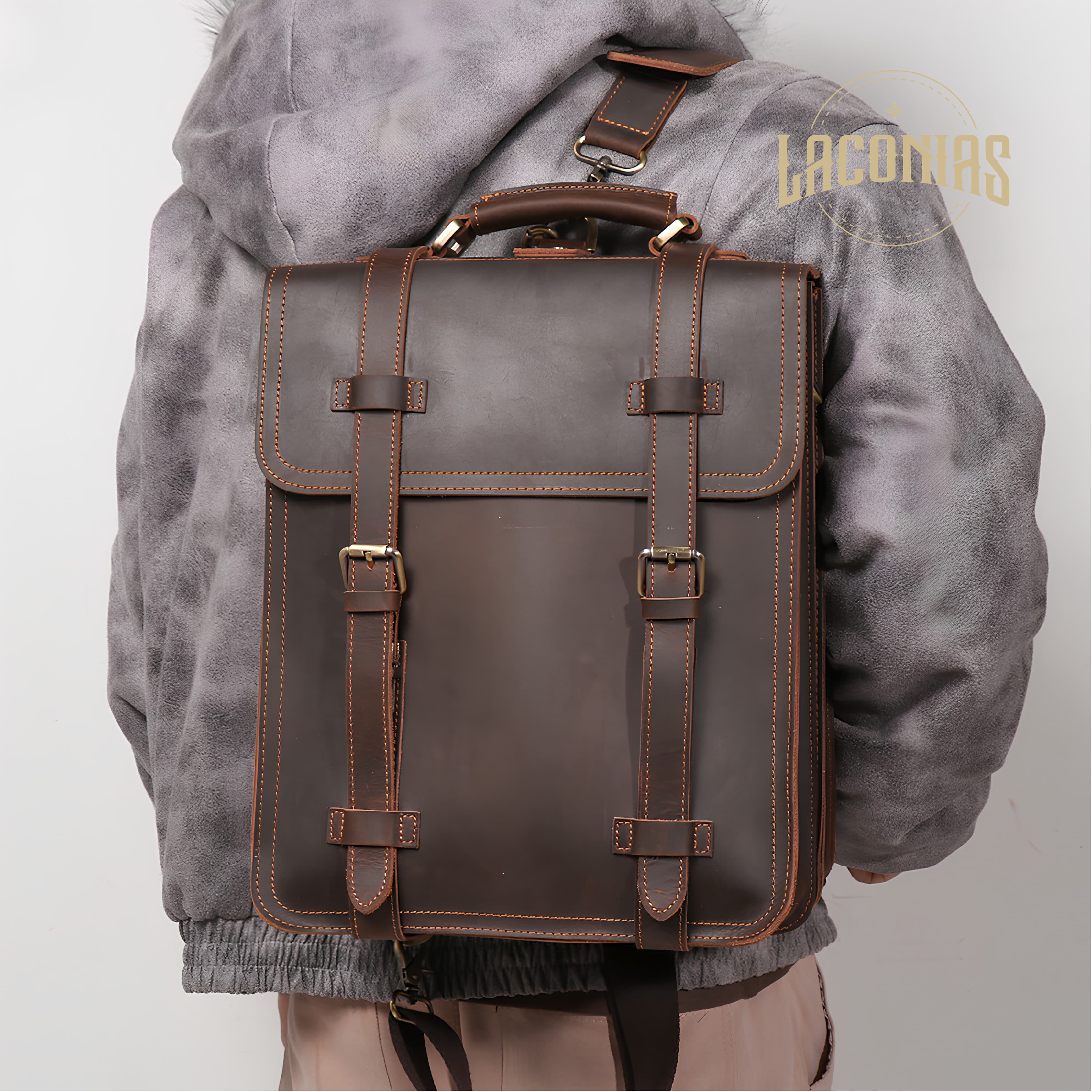 Men's cowhide large-capacity computer bag backpack — showcase 3